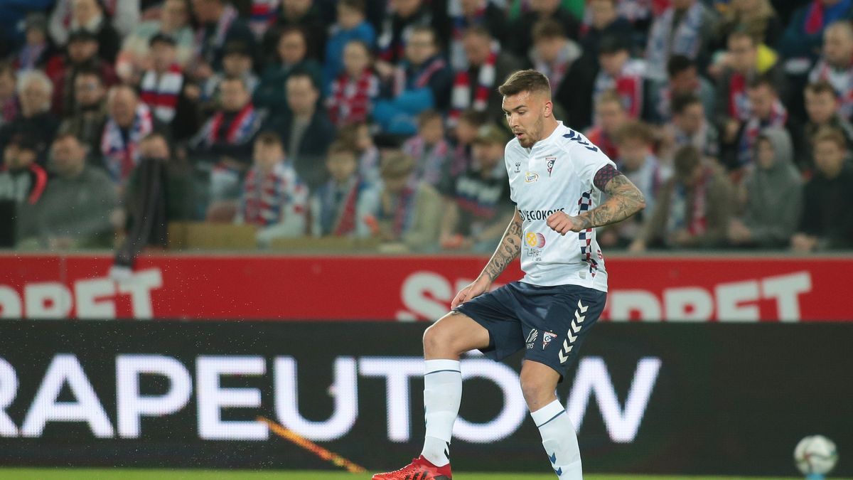 WP SportoweFakty / Tomasz Kudala / Na zdjęciu: Przemysław Wiśniewski