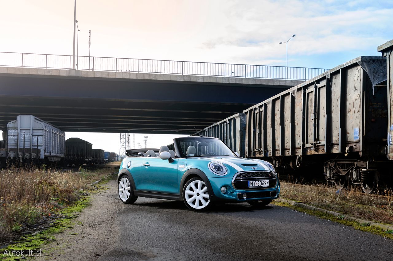 Mini Cooper S Cabrio - ile wyrzeczeń wymaga idealna frajda z jazdy?