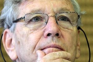 Amos Oz od 20 do 23 marca z wizytą w Polsce