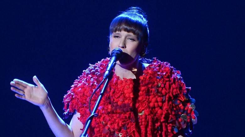 Bovska w piosence Kaktus