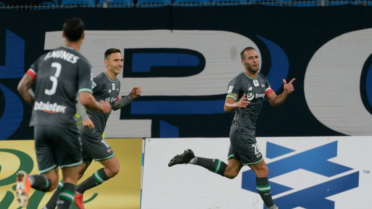 PAP / Jakub Kaczmarczyk / Na zdjęciu: piłkarze Lechii Gdańsk