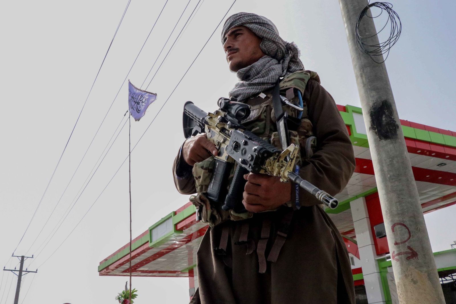 Wstrząsające doniesienia. "Talibowie polują na 12-letnie dziewczynki"