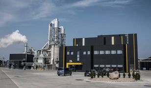 Polski producent mebli ogłasza masowe zwolnienia. Setki osób stracą pracę
