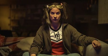 Szokująca scena w kościele w hicie Netfliksa. Reżyser żałuje, że nie odegrała jej znana gwiazda