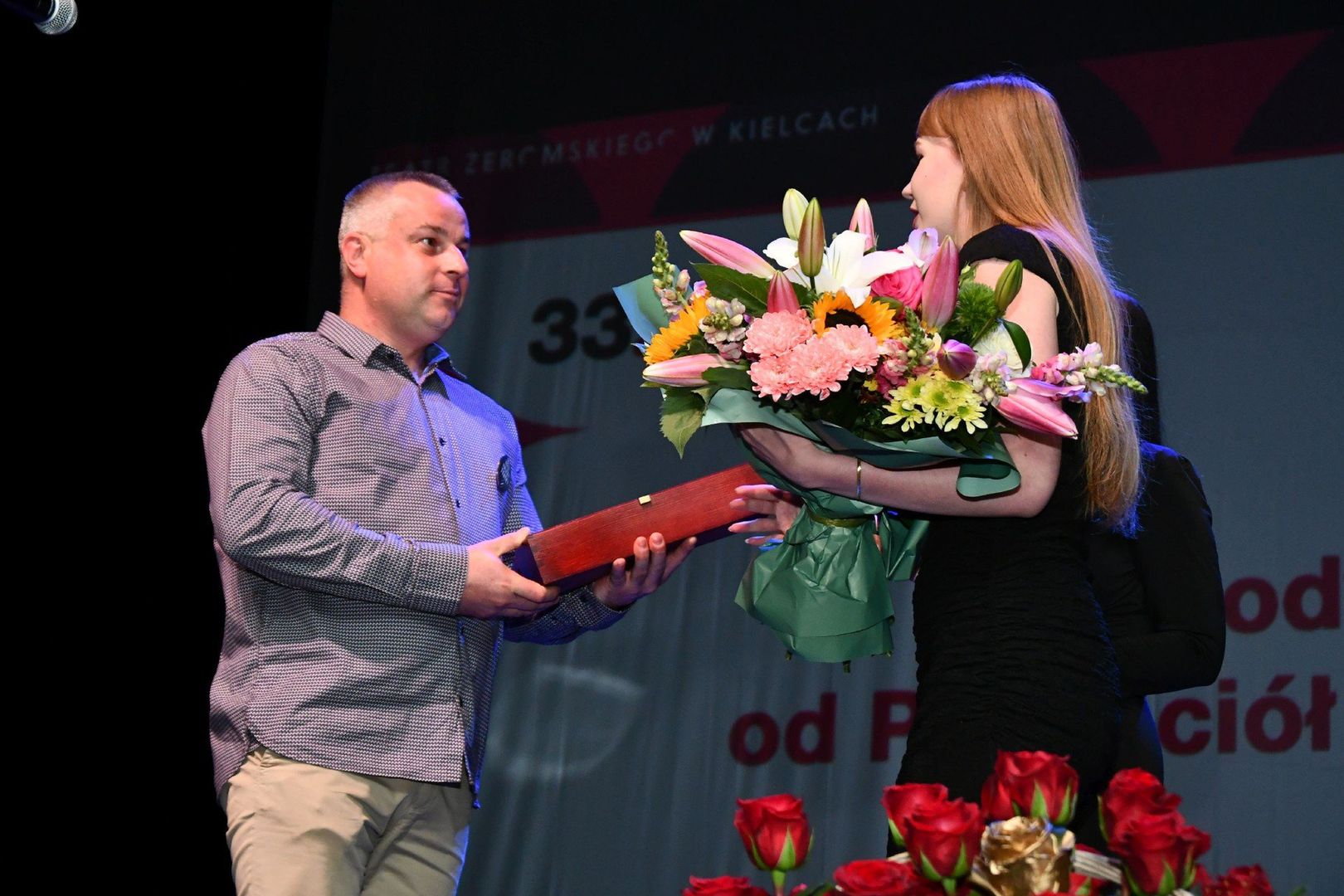 33. Plebiscyt Publiczności &#34;O Dziką Różę&#34;. Wręczanie nagród w Teatrze imienia Stefana Żeromskiego w Kielcach. Niedziela, 22 czerwca 2025.