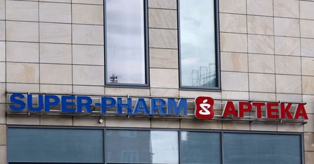 1+1. Klientki uwielbiają tę promocję. Super-Pharm kusi