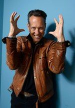 ''Gra o tron'': Richard E. Grant dołączył do obsady serialu