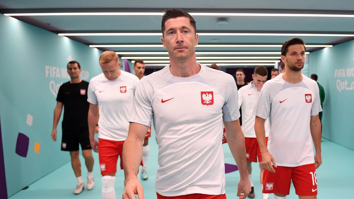 Robert Lewandowski (na pierwszym planie)