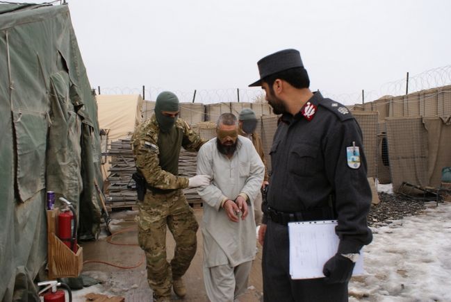 Afganistan: Polscy komandosi ujęli groźnego terrorystę