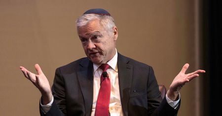 "Mamy zabrać żołnierzy?". Ambasador USA odpowiada internaucie