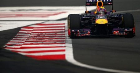 Kwalifikacje Grand Prix Indii: niedościgniony Vettel