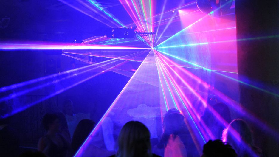 Koronawirus. Częstochowa. Pomimo zakazu działała dyskoteka. Sprawa trafiła do sądu / foto ilustracyjne