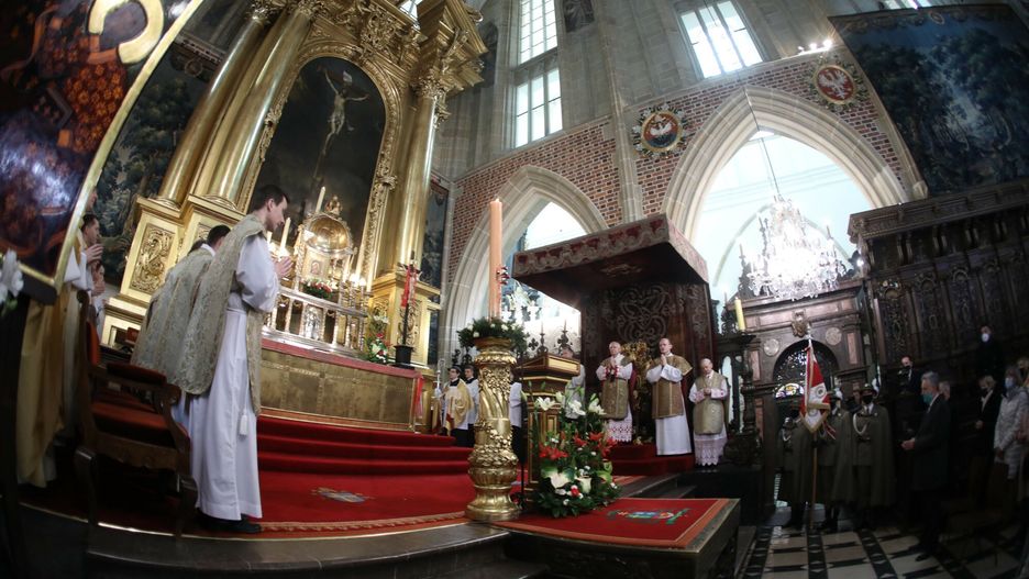 3 maja to święto kościelne nakazane? Kodeks kanoniczny wskazuje