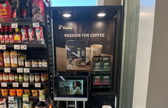 Carrefour Polska rozwija współpracę z Tchibo. Klienci napiją się świeżej kawy