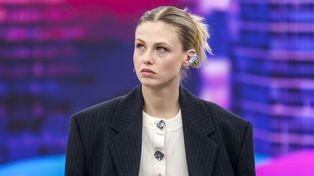 Mówi o scenach intymnych. "Musiałam być naga przed starszym aktorem"