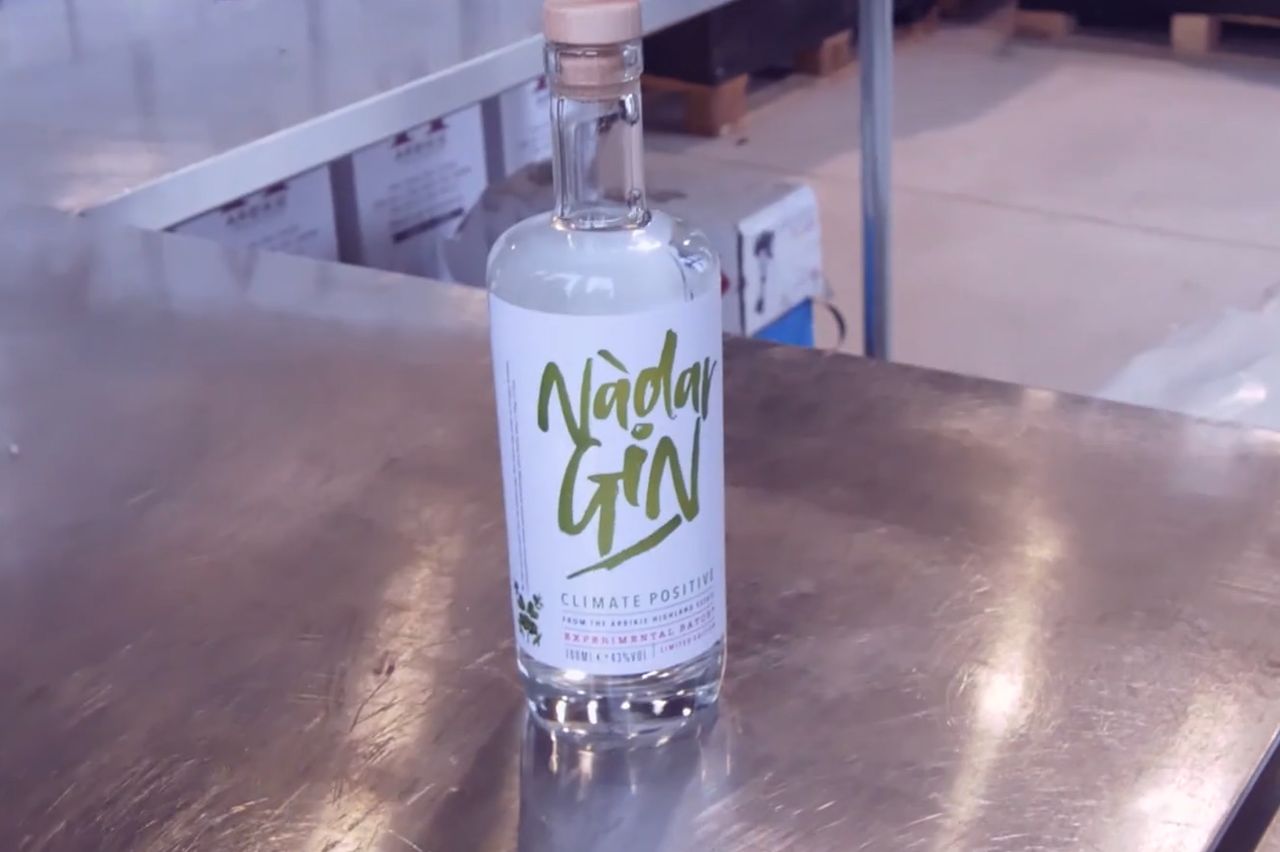 Nadar Gin, czyli gin "pozytywny dla klimatu".