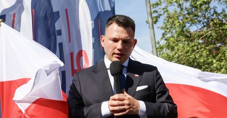 "Manipulacje wyborcze". Postulaty Mentzena to oferta "państwa z tektury" [OPINIA]