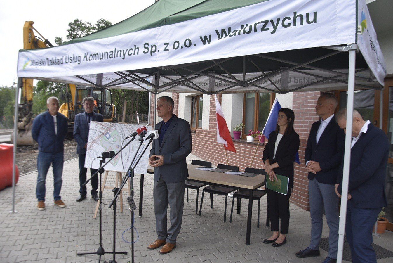 W Wałbrzychu podpisano umowę na budowę nowej zajezdni autobusów. Powstanie przy ul. Beethovena