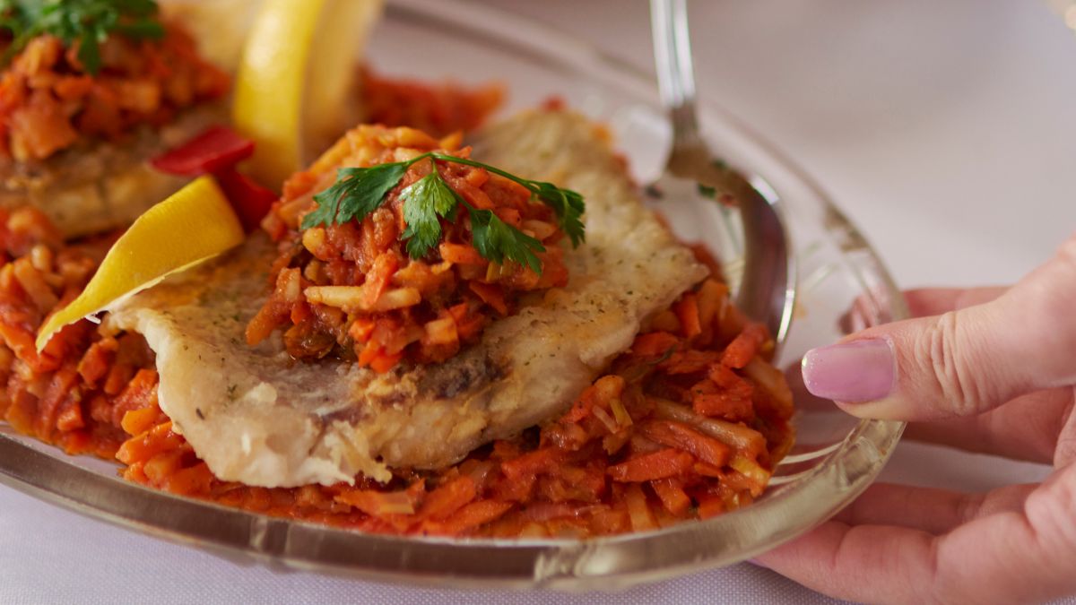 Ryba po grecku jeszcze nigdy nie była lepsza