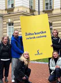 Polish government receives yellow card from climate activists