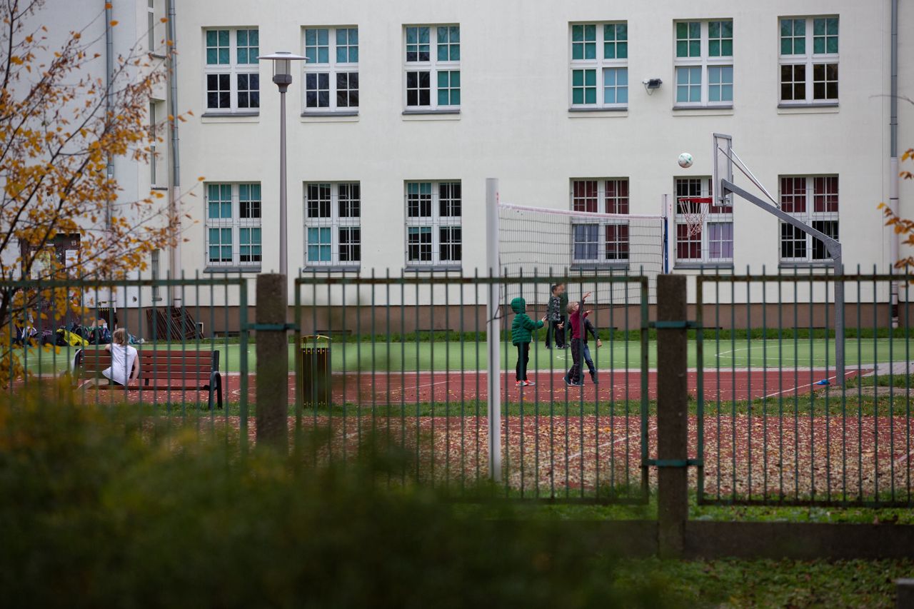 Minister Czarnek proponuje nauczycielom podwyżki. "To nie podwyżki, tylko przesunięcia"