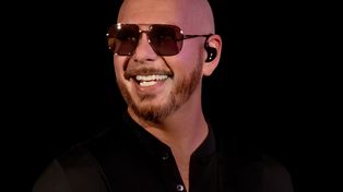 Pitbull w Warszawie. Gwiazdor rozpali Narodowy