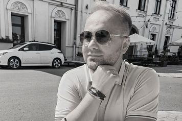 Zmarł Adrian Szymaniak ze ŚOPW. W wieku 39 lat przegrał walkę z rakiem