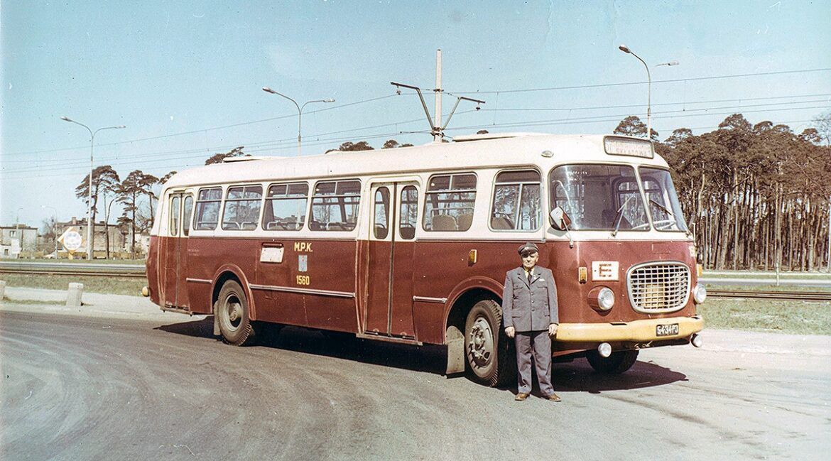 Poznań: Kilkadziesiąt lat temu po ulicach kursowało kilka autobusowych linii pospiesznych