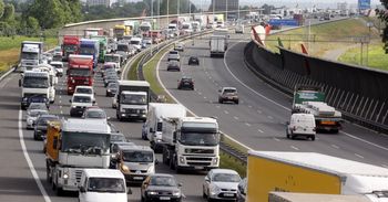 O północy zaczął się remont na AOW. Możliwe duże korki i utrudnienia