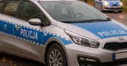 Harbutowice: Auto blokowało wyjazd. W środku naga kobieta i agresywny mężczyzna