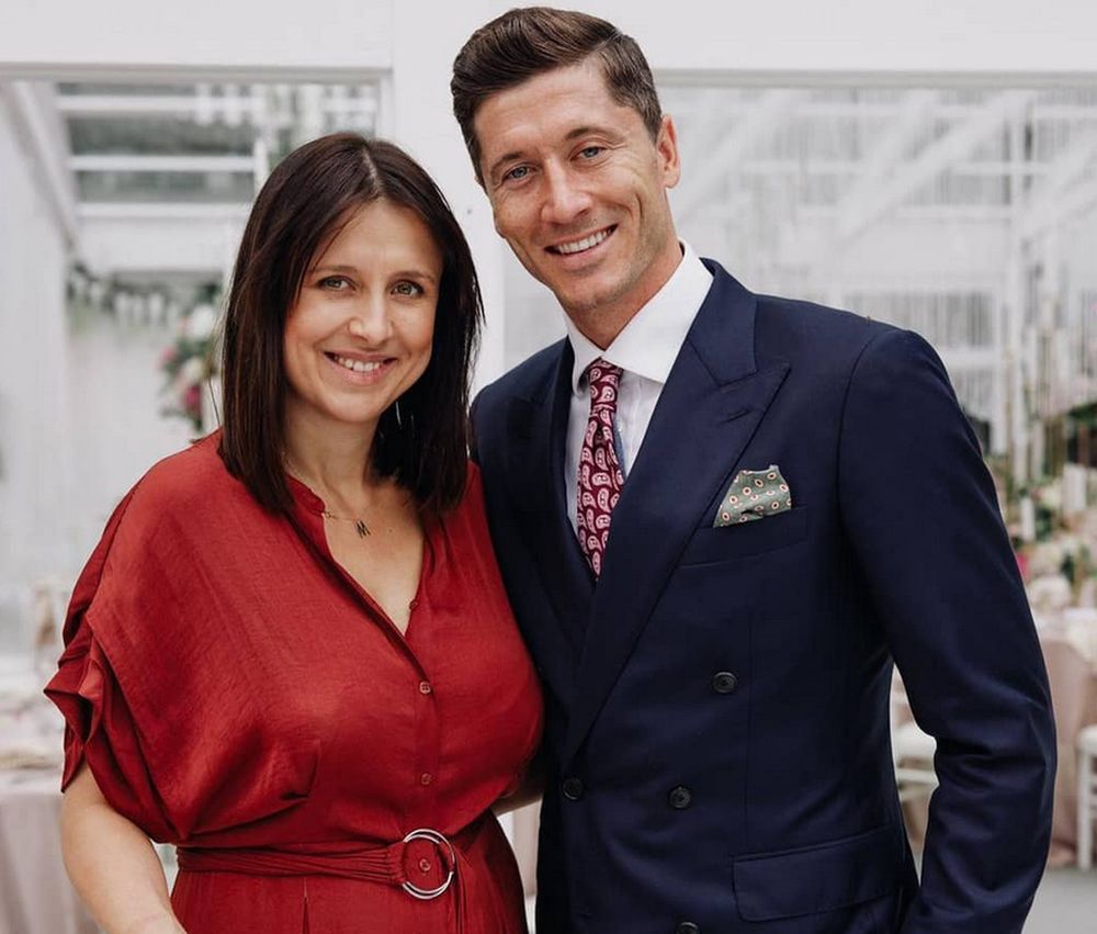 Robert Lewandowski pokazuje się z siostrą sporadycznie