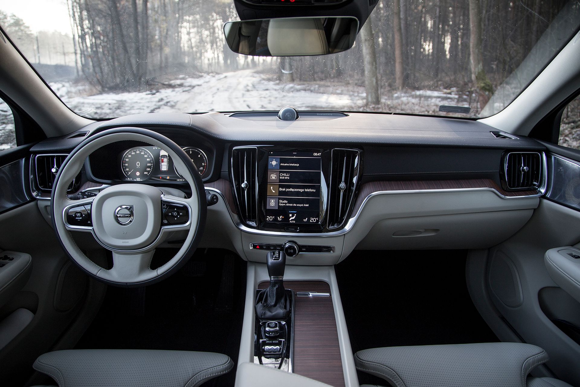 Volvo V60 Cross Country D4 (2019) (fot. Mateusz Żuchowski)