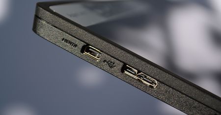 Windows 10 October 2018 Update ma problem z grafiką Intela, winne sterowniki
