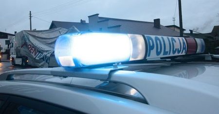 #dziejesiewmoto: podwójna kolizja radiowozu