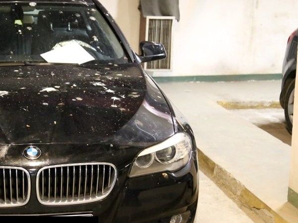 Policjanci z Warszawy odzyskali trzy auta marki BMW