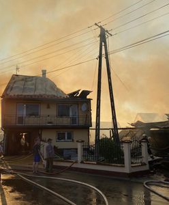 Małopolska. Płonęło co najmniej 36 budynków. Ogromny pożar we wsi Nowa Biała opanowany