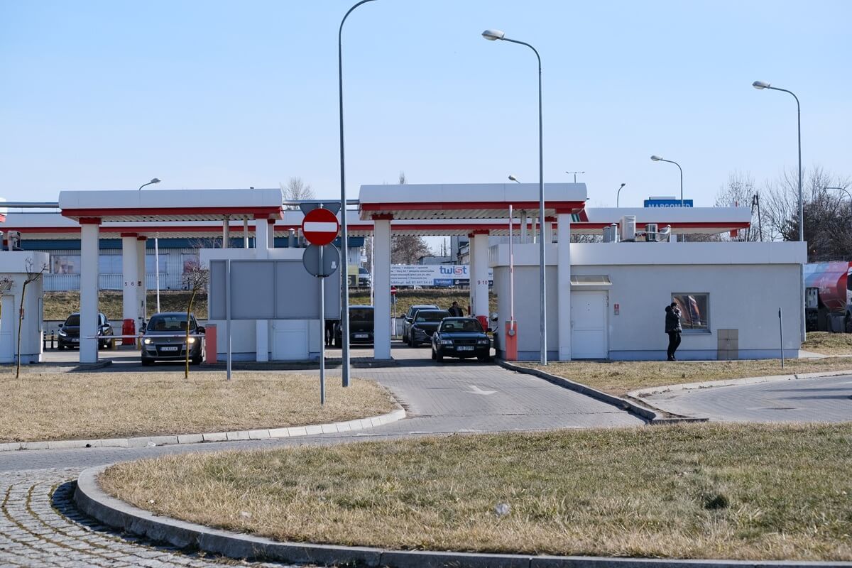 Wielka obniżka na stacji paliw w Lublinie. Pb95 za 6,18 zł bez żadnych aplikacji i limitów
