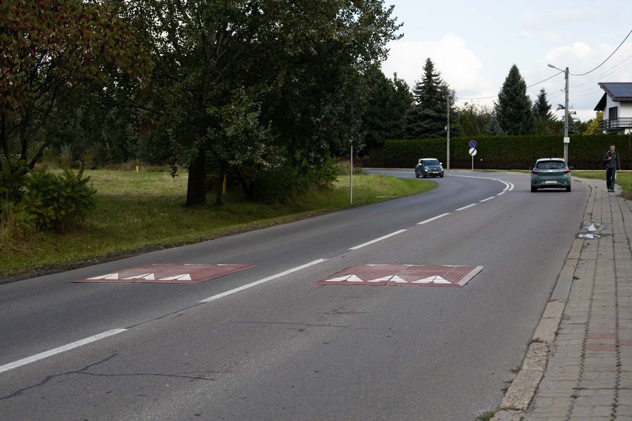 Rzeszów: Kierowcy narzekają na próg przy ul. Kwiatkowskiego