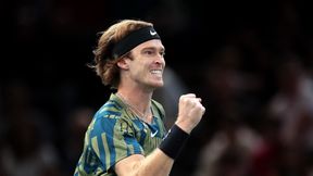 Andriej Rublow podwyższył poprzeczkę Hubertowi Hurkaczowi. Udany dzień Brytyjczyków