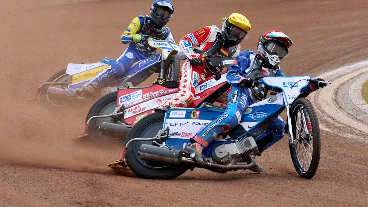 WP SportoweFakty / Tomasz Rosochacki / Na zdjęciu: wyścig Mistrzostw Europy Par 250cc