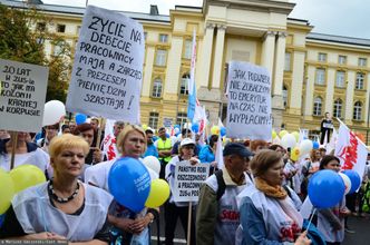 W ZUS-ie mają dość i grożą strajkiem. "Jesteśmy zastraszani, we wrześniu przyjedziemy do Warszawy"