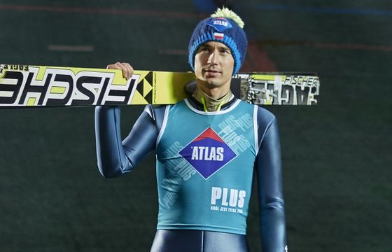 Puchar Świata w skokach - stabilna czołówka na liście płac: Stoch tylko za Granerudem