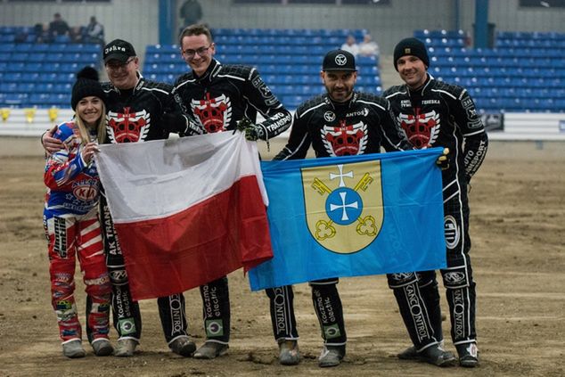 Ostrowska ekipa wraz z Sarą Cords podczas poprzedniej swojej wizyty w USA