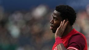 Potencjalny następca "Lewego" nie czeka na Barcę. Negocjuje z innymi klubami