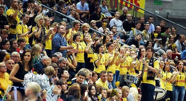 Emocje kibiców Lotosu Trefla będą podczas sobotniego meczu monitorowane przez ekspertów (fot. sport.trefl.com)