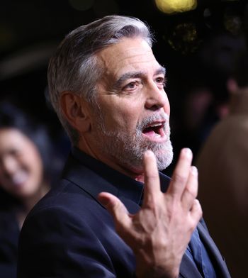 Aktywny politycznie Clooney nie przejmuje się złą prasą