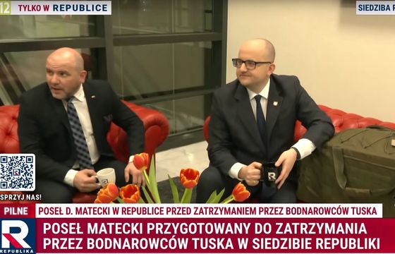 Kolejny poseł PiS bez immunitetu. Schował się w siedzibie Republiki