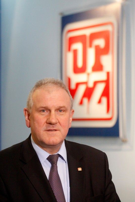 Brakuje 5 mln miejsc pracy. OPZZ chce wyższej pensji minimalnej