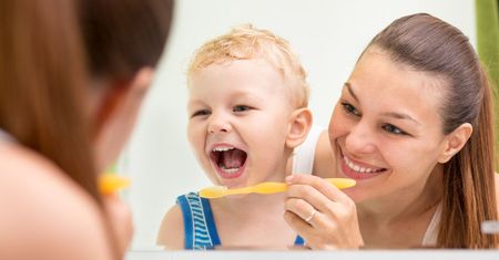 Produkty, dzięki którym twoje dziecko będzie miało białe zęby