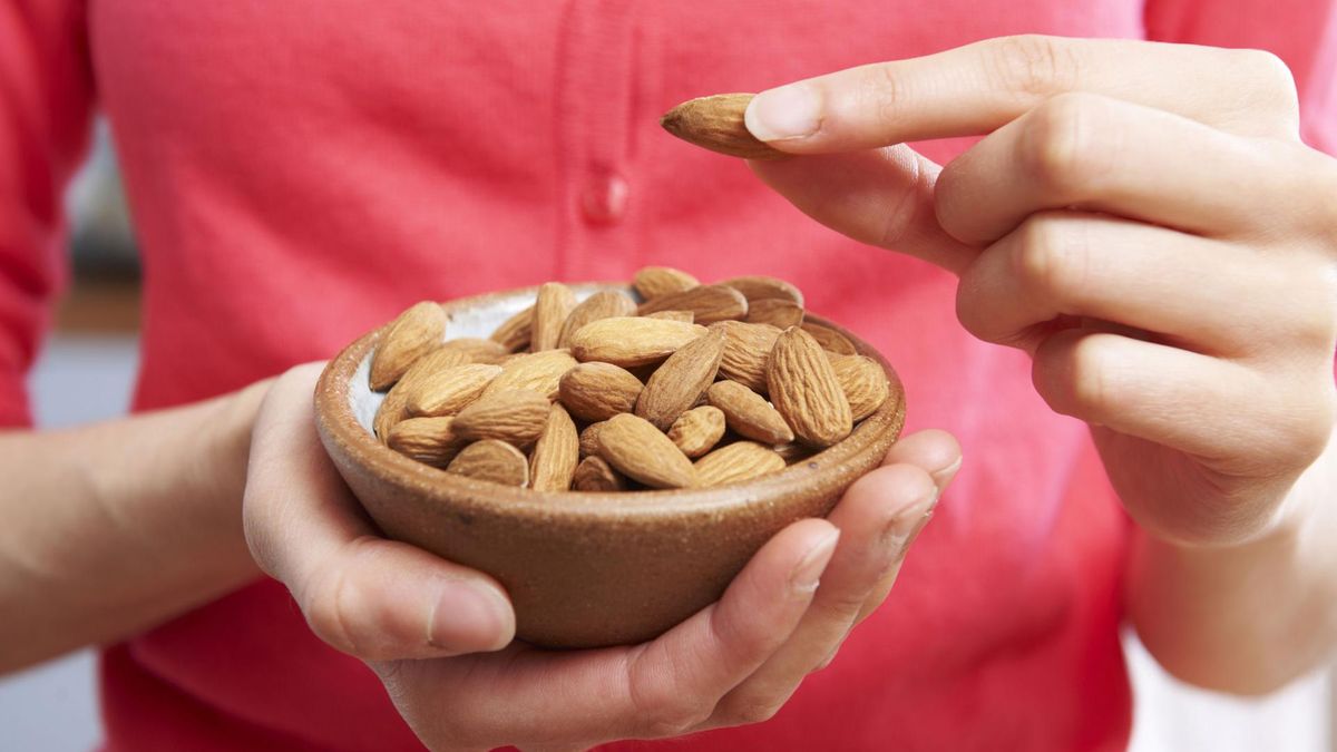 jedz 15 migdałów dziennie. Pomogą w walce z cholesterolem